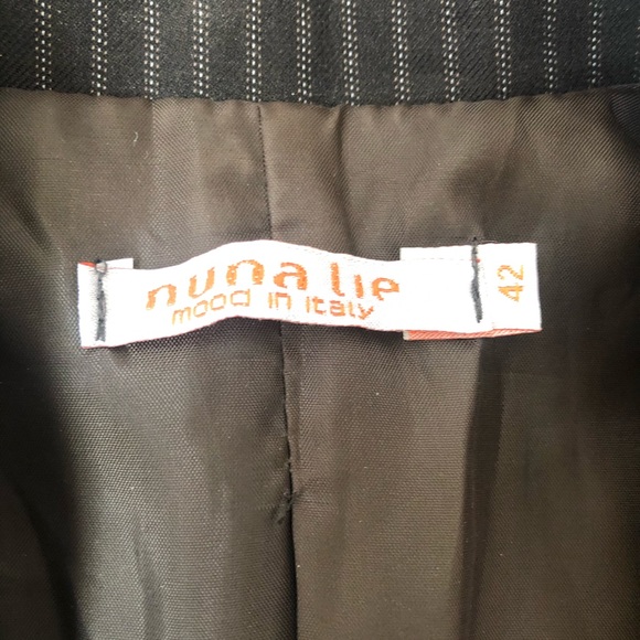 Italian Made Striped Blazer Jacket and Pants Set - Picture 2 of 4